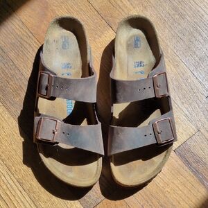 Birkenstock Arizona Soft footbed Leather Sandals - 42 Narrow